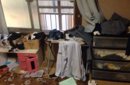春日井市で部屋の片付けの仕事