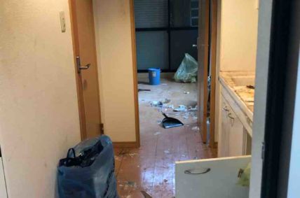 名古屋市で引っ越しごみの回収 作業
