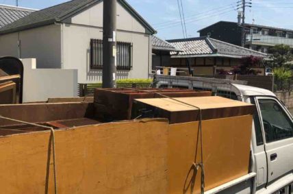 小牧市で引越しごみ回収 の作業